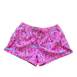 Lauren James Shorts, Medium